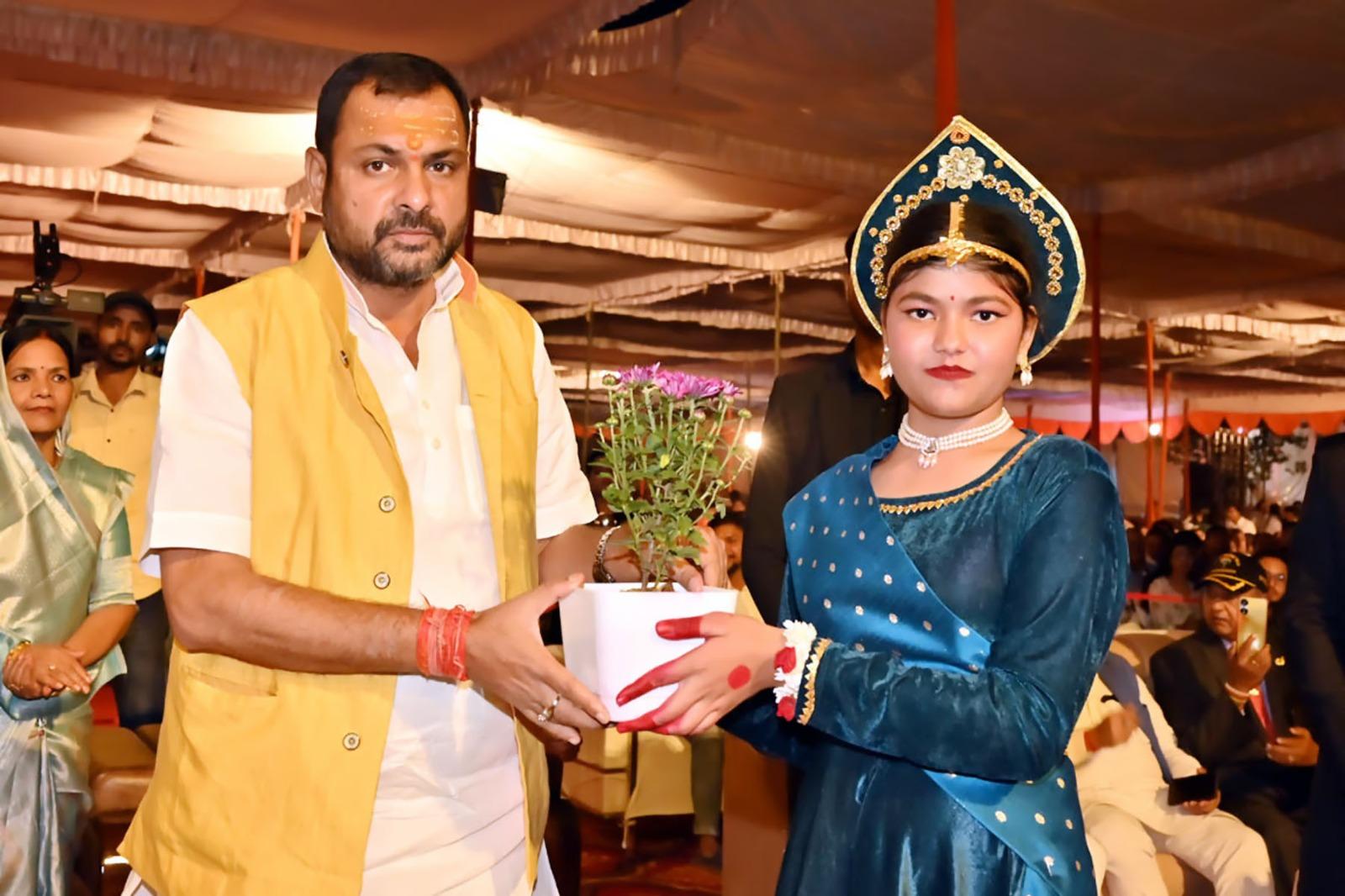 ST. MARYS SENIOR SECONDARY SCHOOL Banner Image